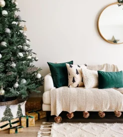 Busa Designs Pillows><noscript><img width=