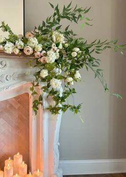 Afloral.com Florals & Greenery><noscript><img width=