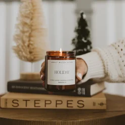 Sweet Water Decor Candles|9 Oz Amber Jars>Holiday - 9 oz
