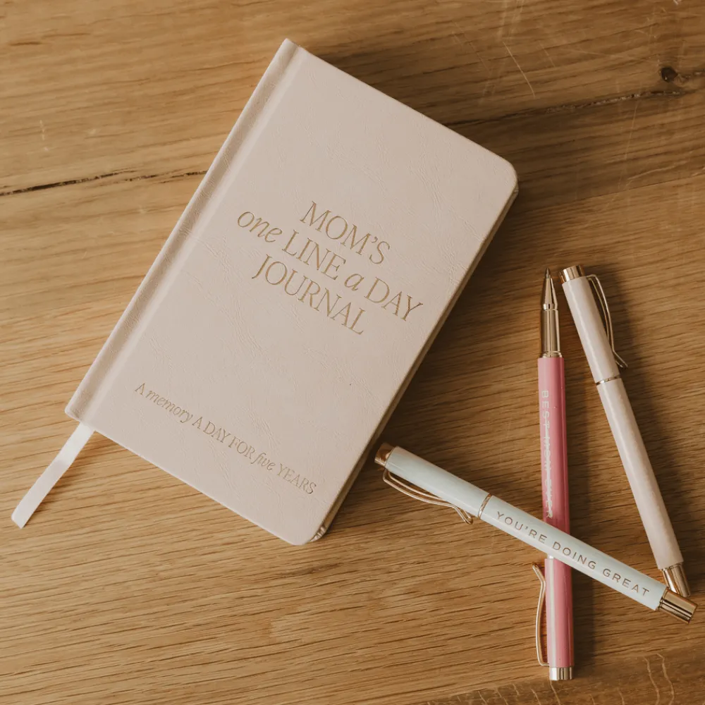 Sweet Water Decor Journals>MOM'S one LINE a DAY